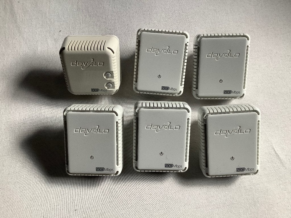 Dlan 500 devolo wifi plus 5 aansluitpunten, Computers en Software, WiFi-versterkers, Ophalen of Verzenden, Gebruikt, Devolo