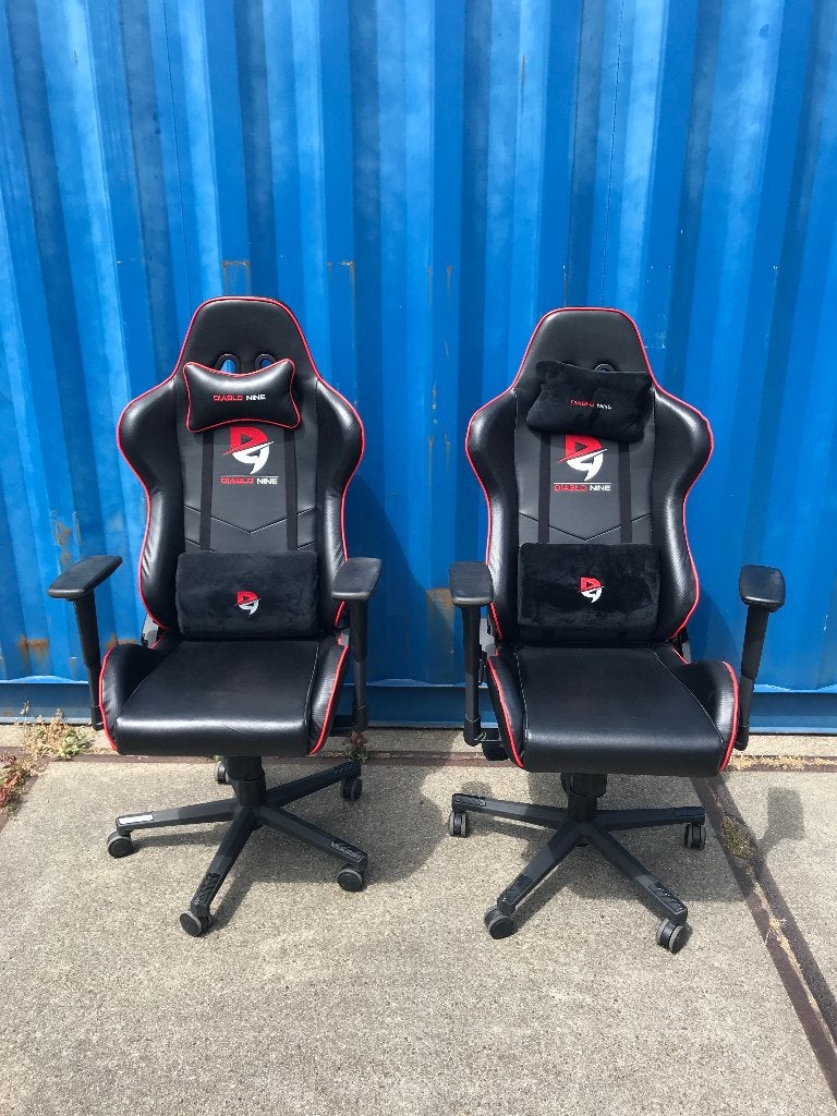Diablo Nine gamestoel de luxe + meer gaming chair de luxe, Huis en Inrichting, Bureaustoelen, Zo goed als nieuw, Zwart, Ophalen