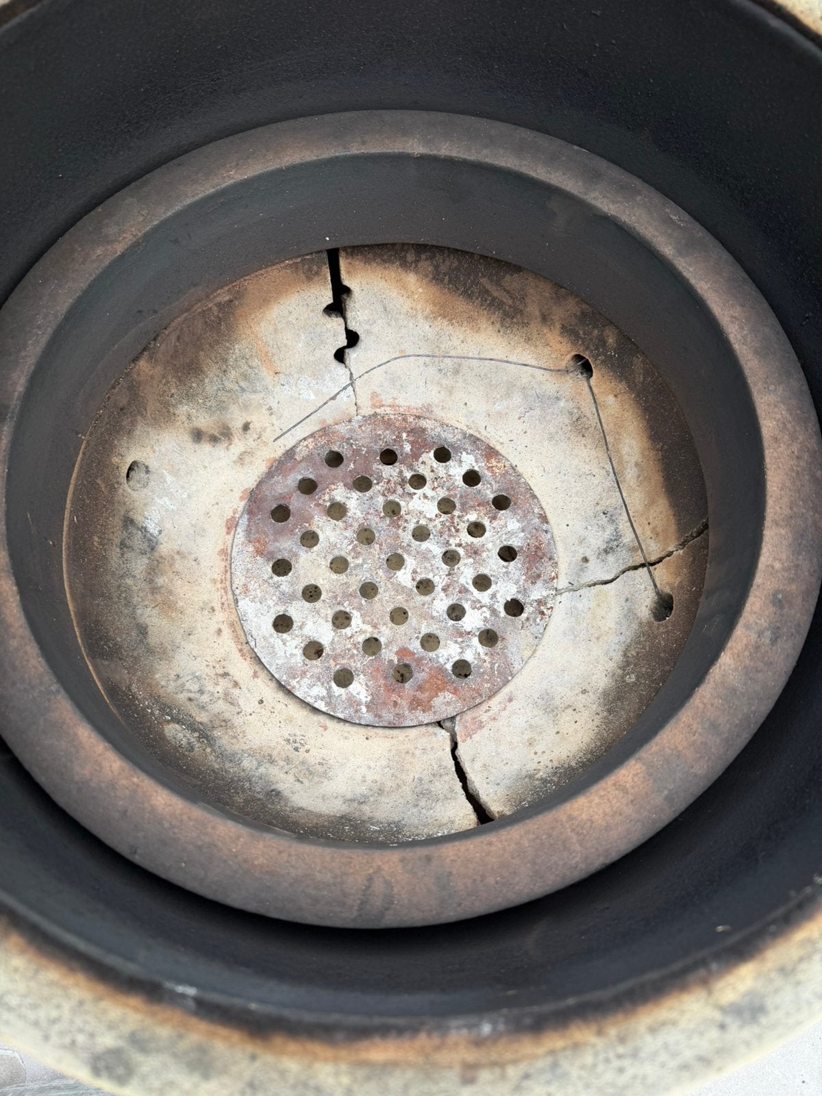 Kamado gril guru large, Ophalen, Gebruikt