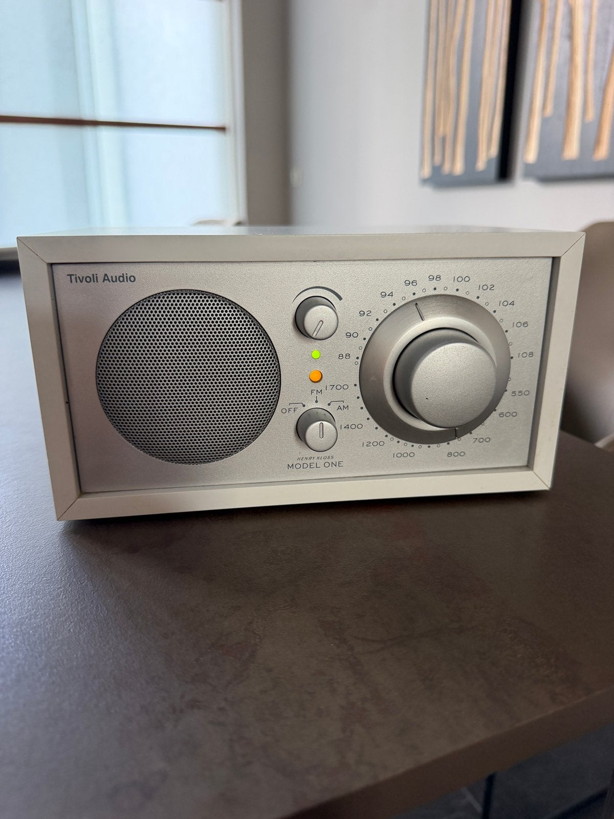 Tivoli Audio Model One Radio - Wit, Audio, Tv en Foto, Radio's, Ophalen of Verzenden, Gebruikt, Radio