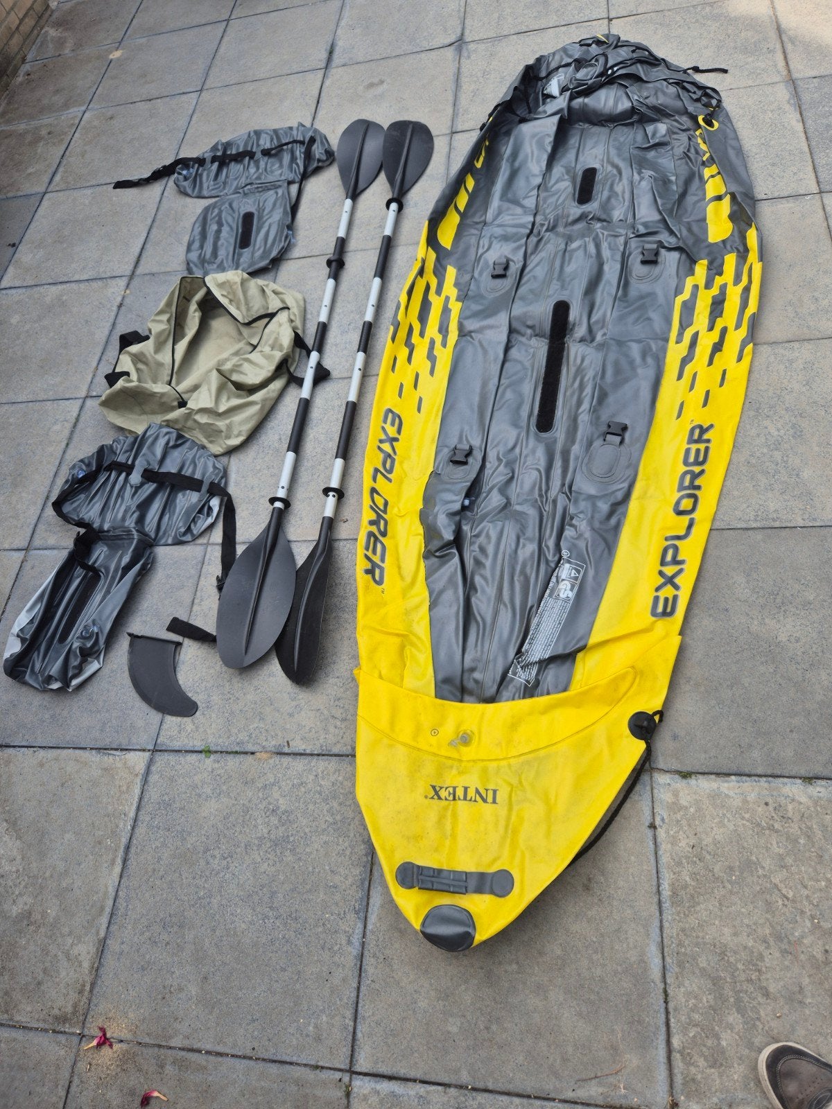 Intex Explorer K2 opblaasbare kajak - 2 personen (2 stuks), Watersport en Boten, Kajaks, Ophalen of Verzenden, Opblaasbaar, Gebruikt
