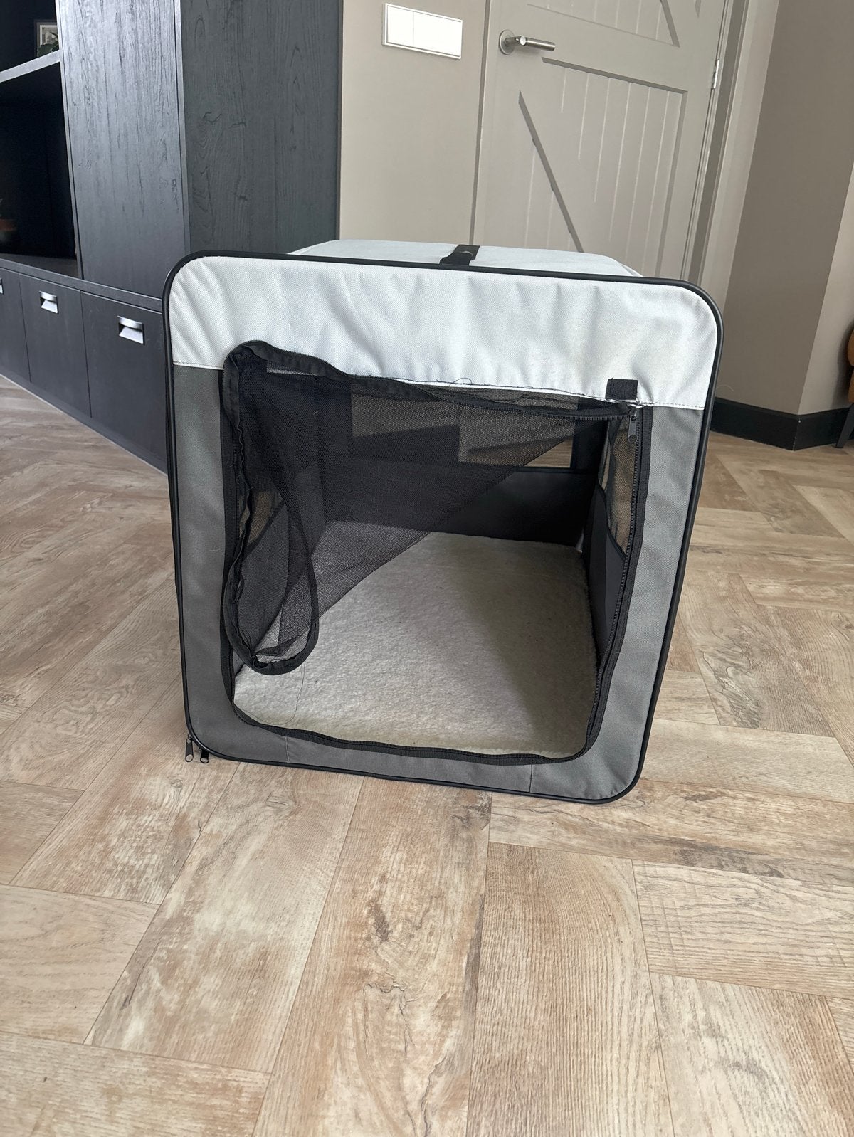 Reisbench voor hond kleine tot middelgrote hond, Ophalen, Zo goed als nieuw
