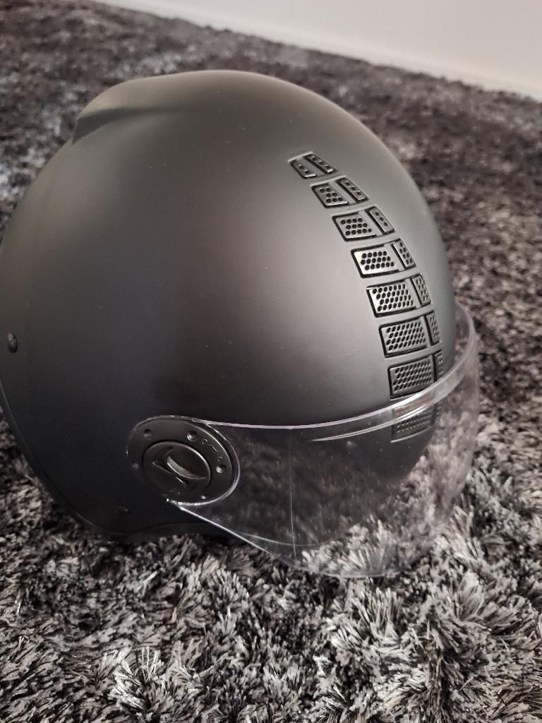 Scooter helm Vinz, Fietsen en Brommers, Ophalen of Verzenden, Zo goed als nieuw, Small, Vinz