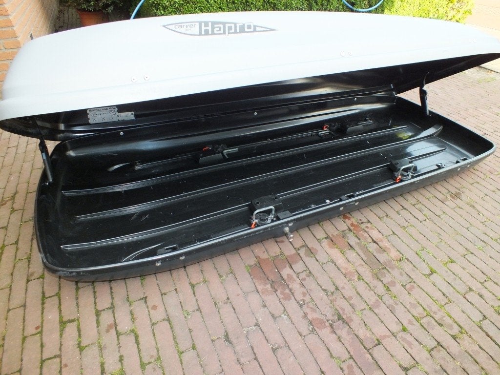 Hapro Carver 8.4 Dakkoffer - 550L - Zo goed als nieuw, Auto diversen, Ophalen, Zo goed als nieuw
