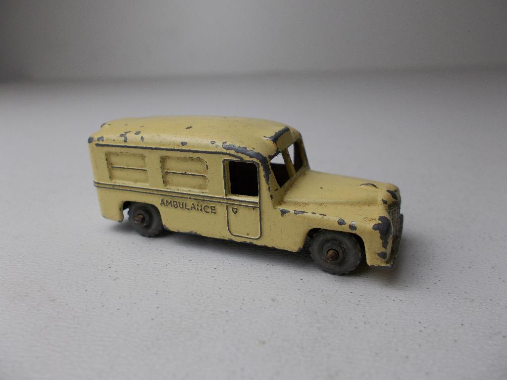 1956 Lesney No. 14A DAIMLER AMBULANCE (-A-), Ophalen of Verzenden, Gebruikt, Auto, Lesney