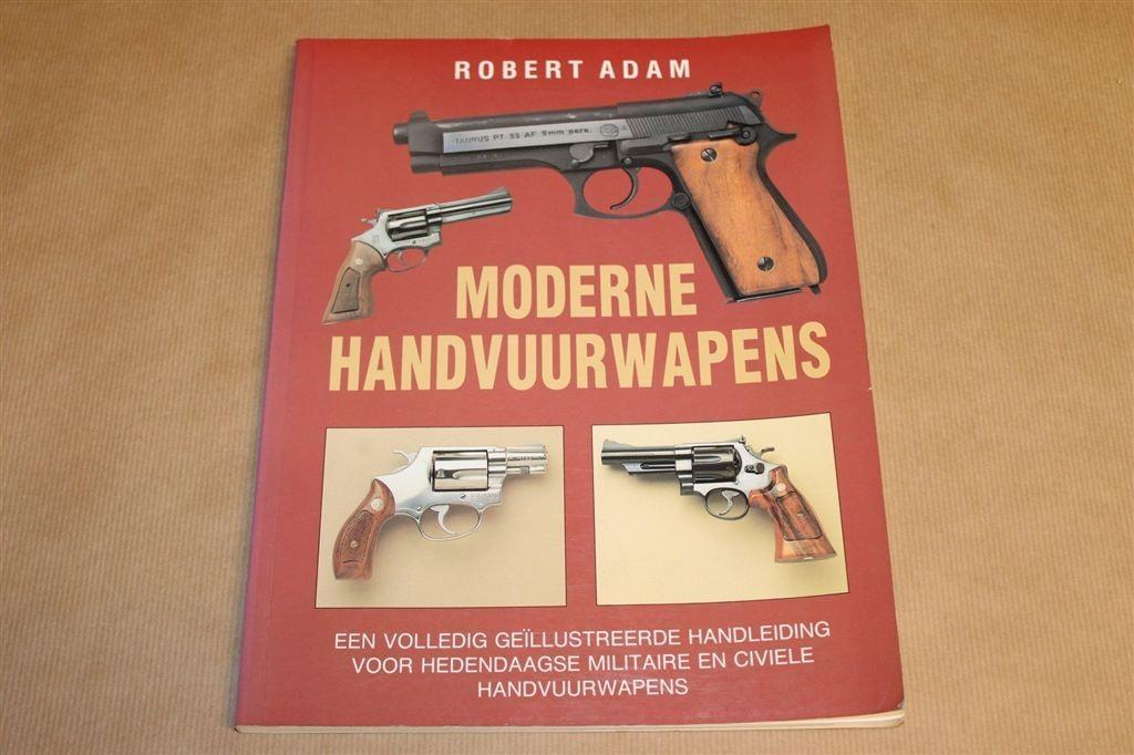 Moderne Handvuurwapens — Overzicht in Woord en Beeld, Boeken, Ophalen of Verzenden, Tweede Wereldoorlog, Gelezen, Overige onderwerpen