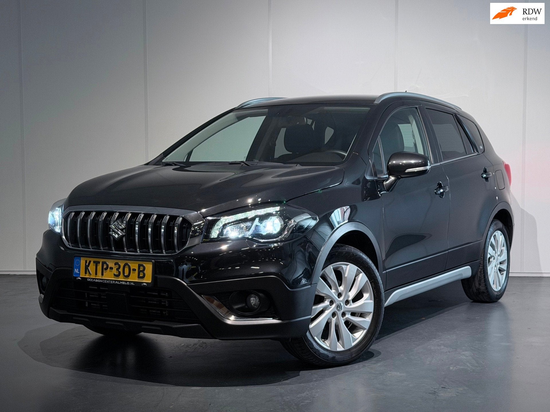 Suzuki S-Cross 1.4 Boosterjet Select /Clima/Cruise/Keyless/L, Voorwielaandrijving, Dealer onderhouden, Stof, Gebruikt
