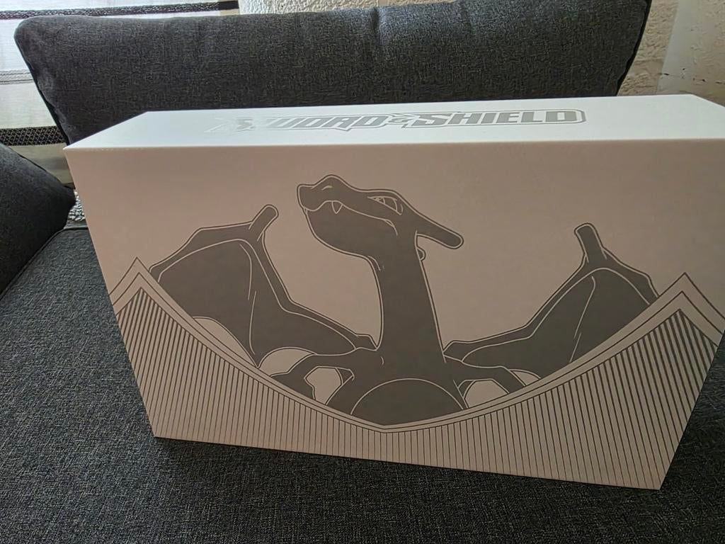 Lege Pokémon Sword & Shield UPC Box, Ophalen of Verzenden, Gebruikt, Overige typen