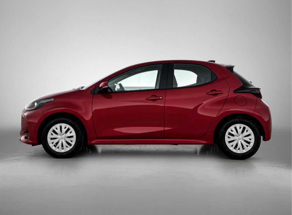 Toyota Yaris 1.5 Hybrid 115 Comfort | Voorraad auto snel rij, Auto's, Toyota, 12 maanden, Zwart, 116 pk, Hybride Elektrisch/Benzine