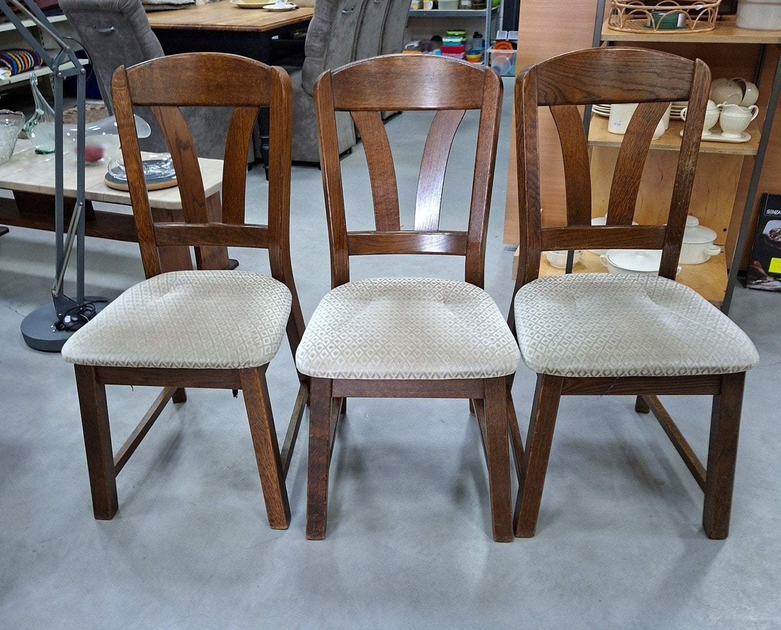 3 stoelen | grijze velours zitting | bruin | € 7,50 per stuk, Ophalen, Gebruikt, Klassiek, Stof