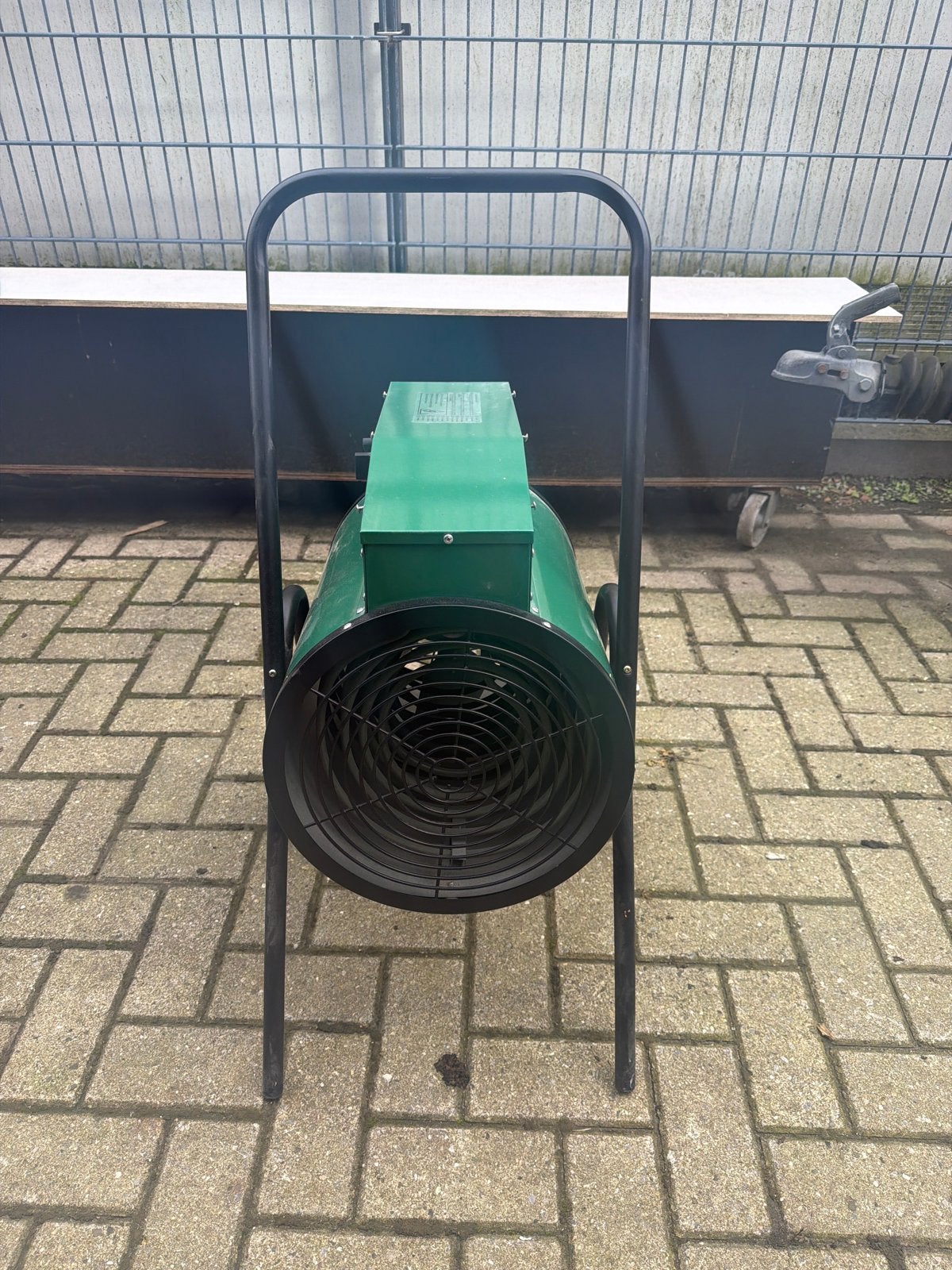 Foto 2 van JUNGWILLE Industriële Ventilator - Krachtige Luchtverplaatsi