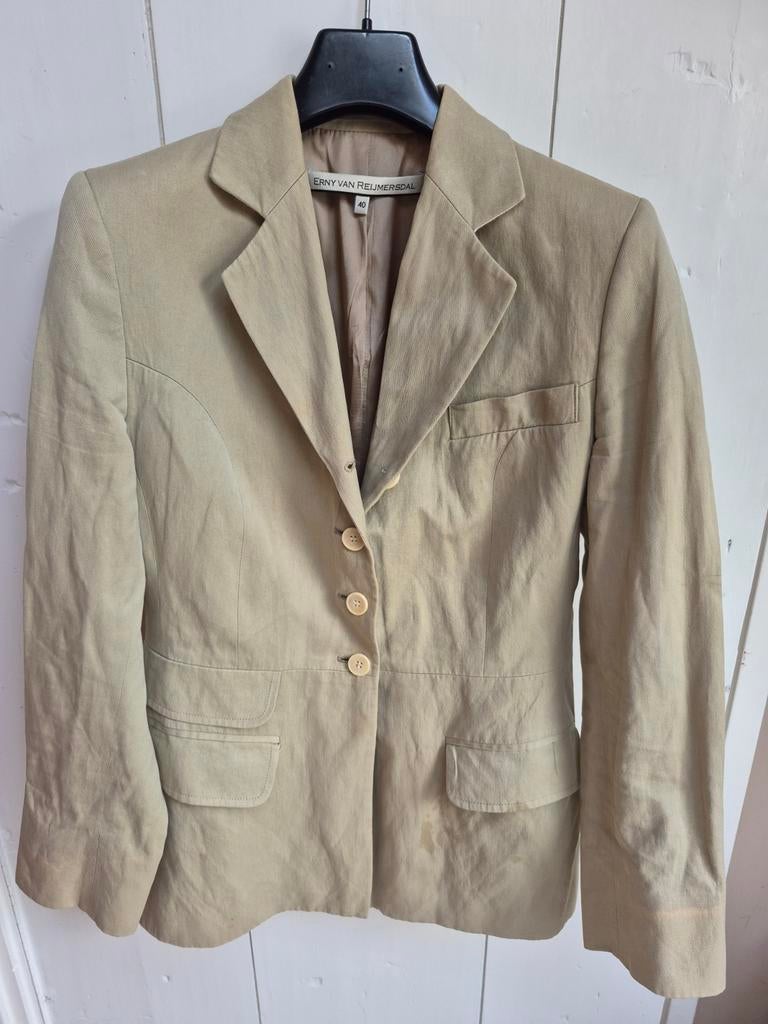 Colbert Erny van Reijmersdal beige maat 38, Ophalen of Verzenden, Zo goed als nieuw, Maat 38/40 (M), Beige