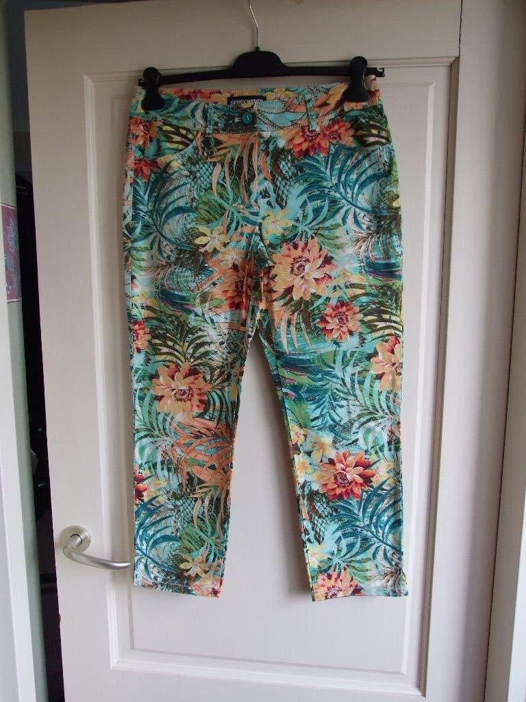 Gerry Weber nieuwe 3/4 broek met bloemen maat 40, Maat 38/40 (M), Meerkleurig, Nieuw, Ophalen of Verzenden