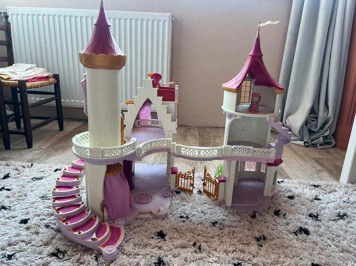 Playmobil groot prinsessenkasteel, Ophalen, Gebruikt, Complete set