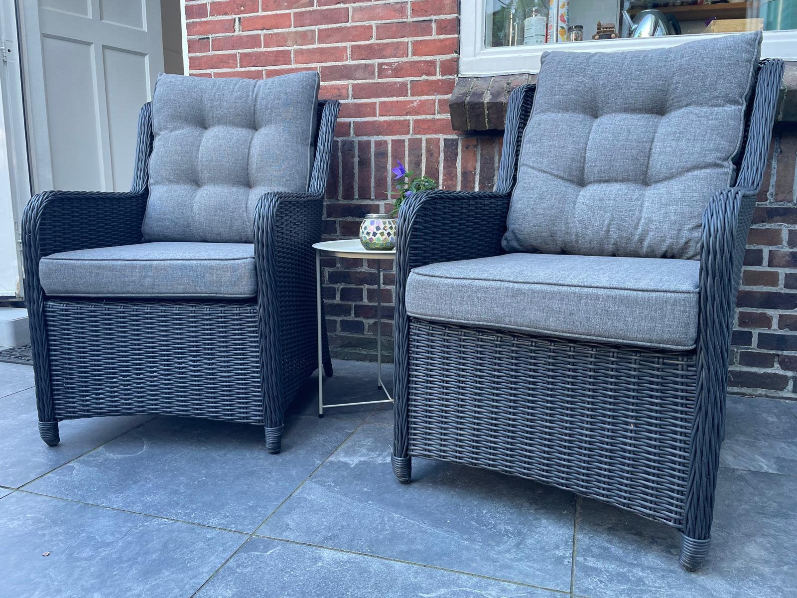 Twee lounge stoelen zo goed als nieuw.., Ophalen, Zo goed als nieuw, Kunststof, 2 zitplaatsen