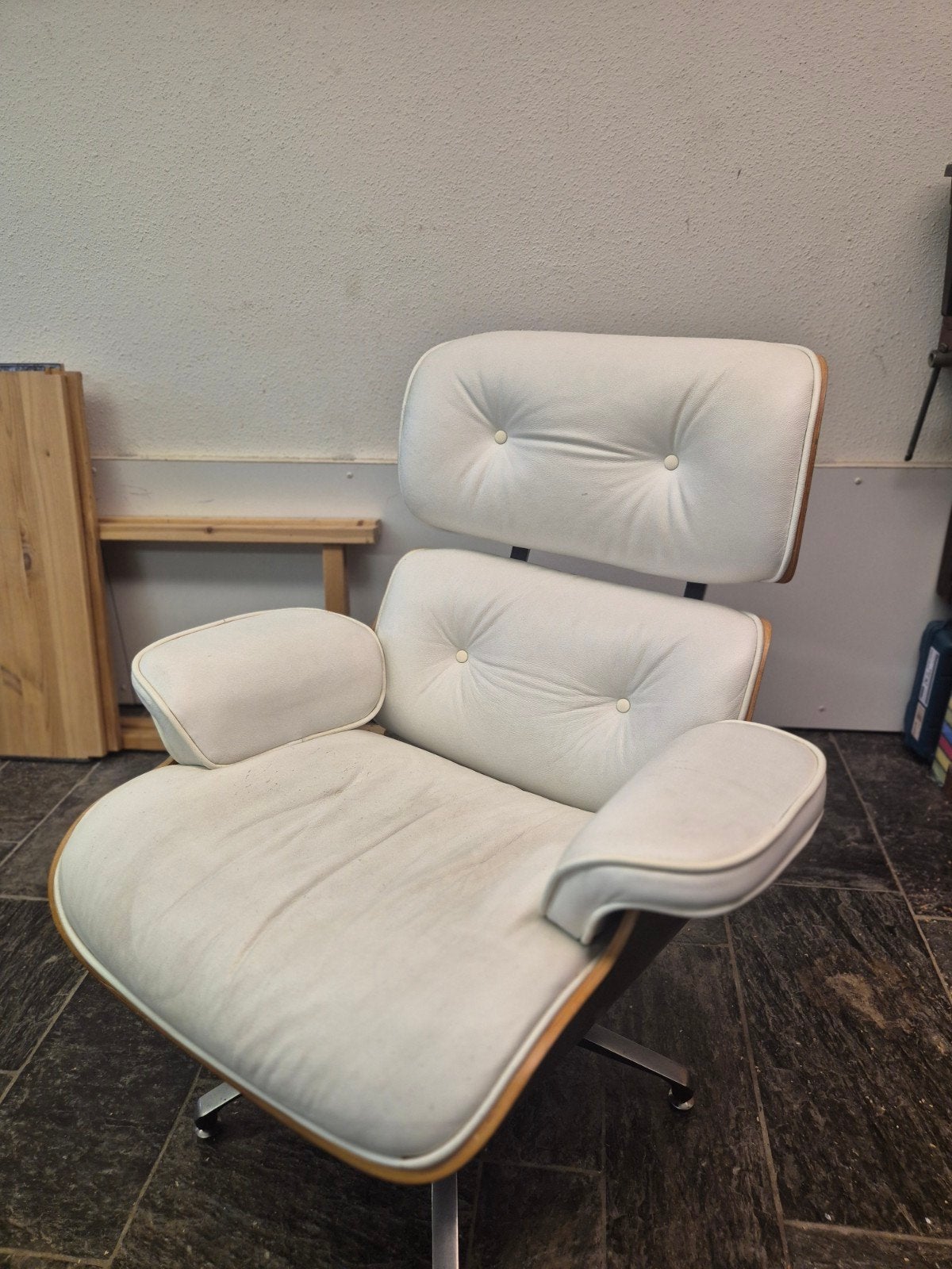 witte eames lounge chair, Huis en Inrichting, Fauteuils, Ophalen, Gebruikt