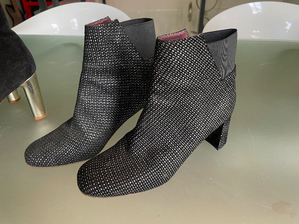 2 paar Damesschoenen Avril en Celine!, Kleding | Dames, Schoenen, Schoenen met lage hakken, Zwart, Ophalen of Verzenden, Zo goed als nieuw