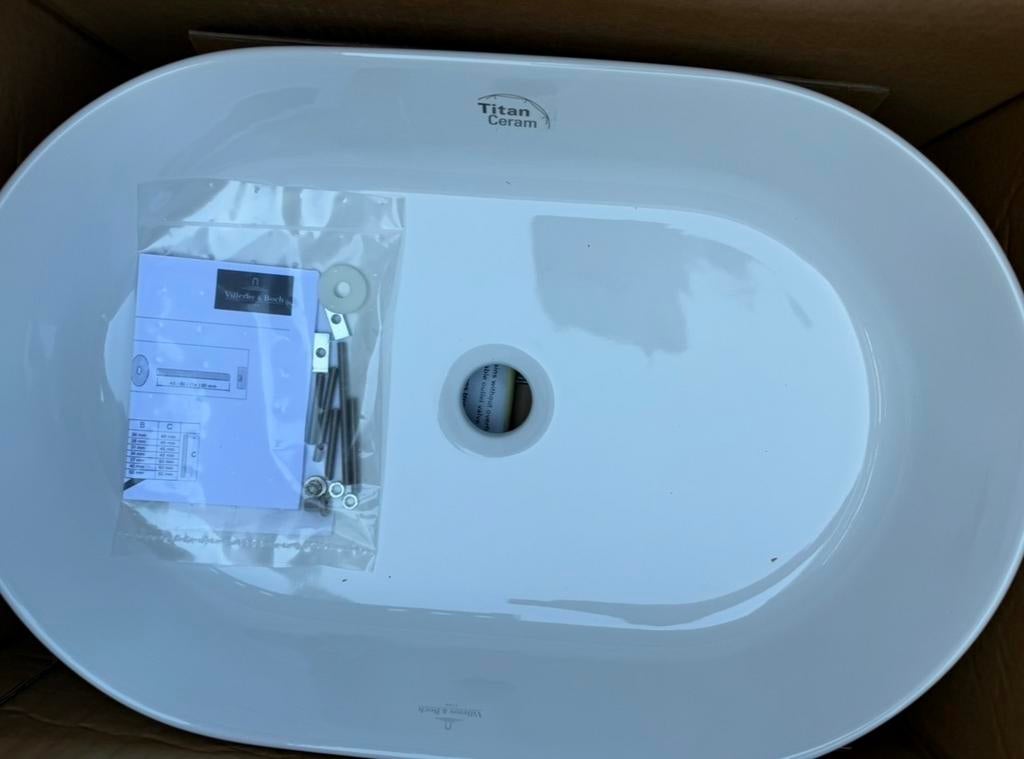 Nieuw opzetwastafel Villeroy & Boch Collara, Ophalen, Nieuw, Wastafel