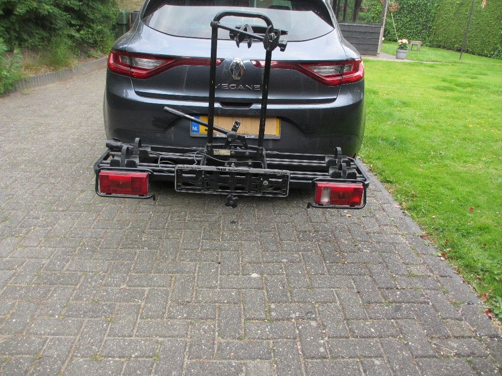 thule,zgan,2 fietsen,snelkoppeling, Ophalen, Brede banden, Zo goed als nieuw, 2 fietsen