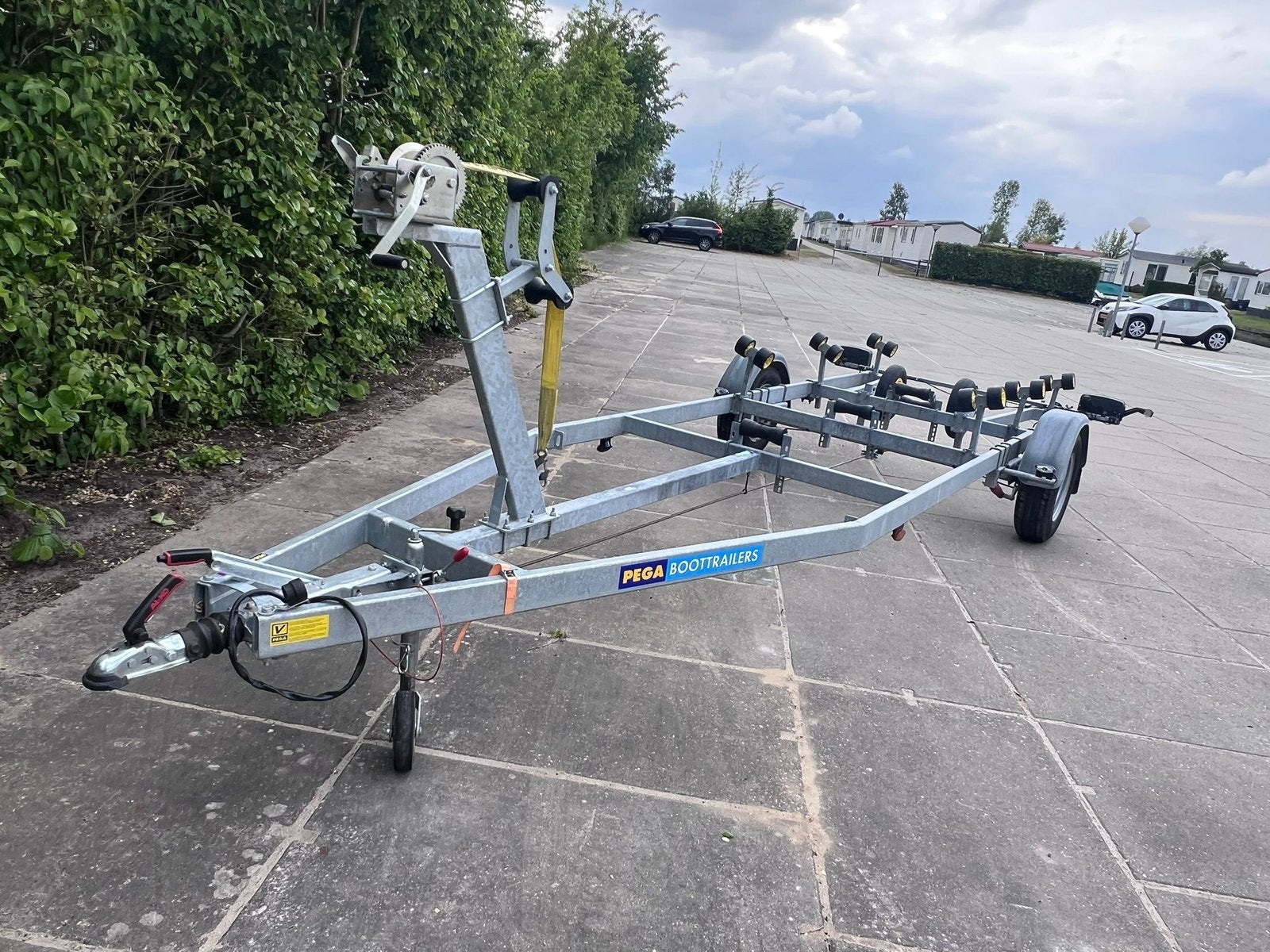 PEGA VB1350-600 V-LINER boottrailer, Ophalen, Zo goed als nieuw, Minder dan 6 meter