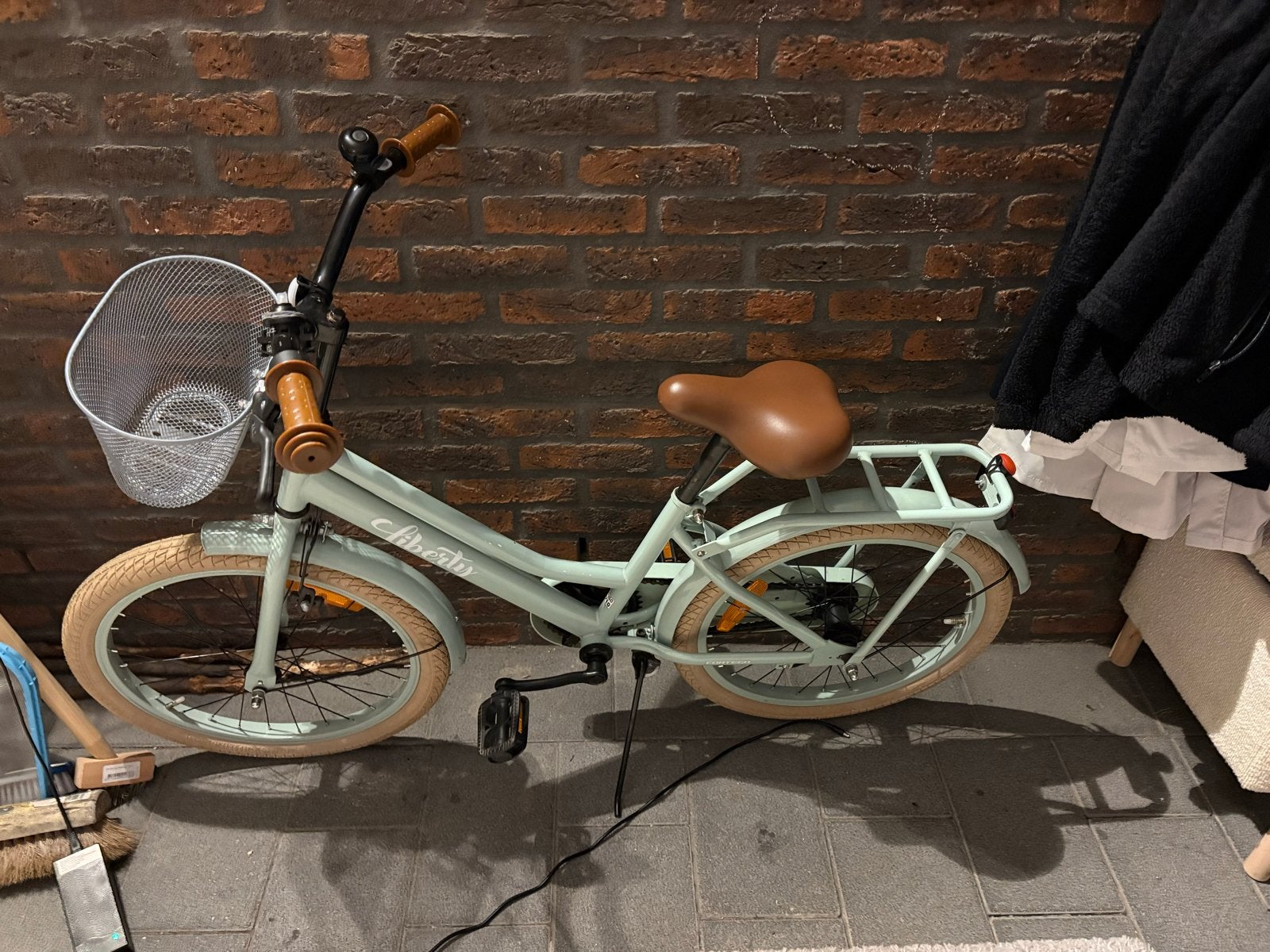 Liberty kinderfiets, Fietsen en Brommers, Ophalen, Velgrem, 20 inch, Handrem