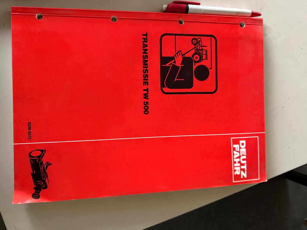 Handleiding deutz transmissie tw 500, Ophalen of Verzenden
