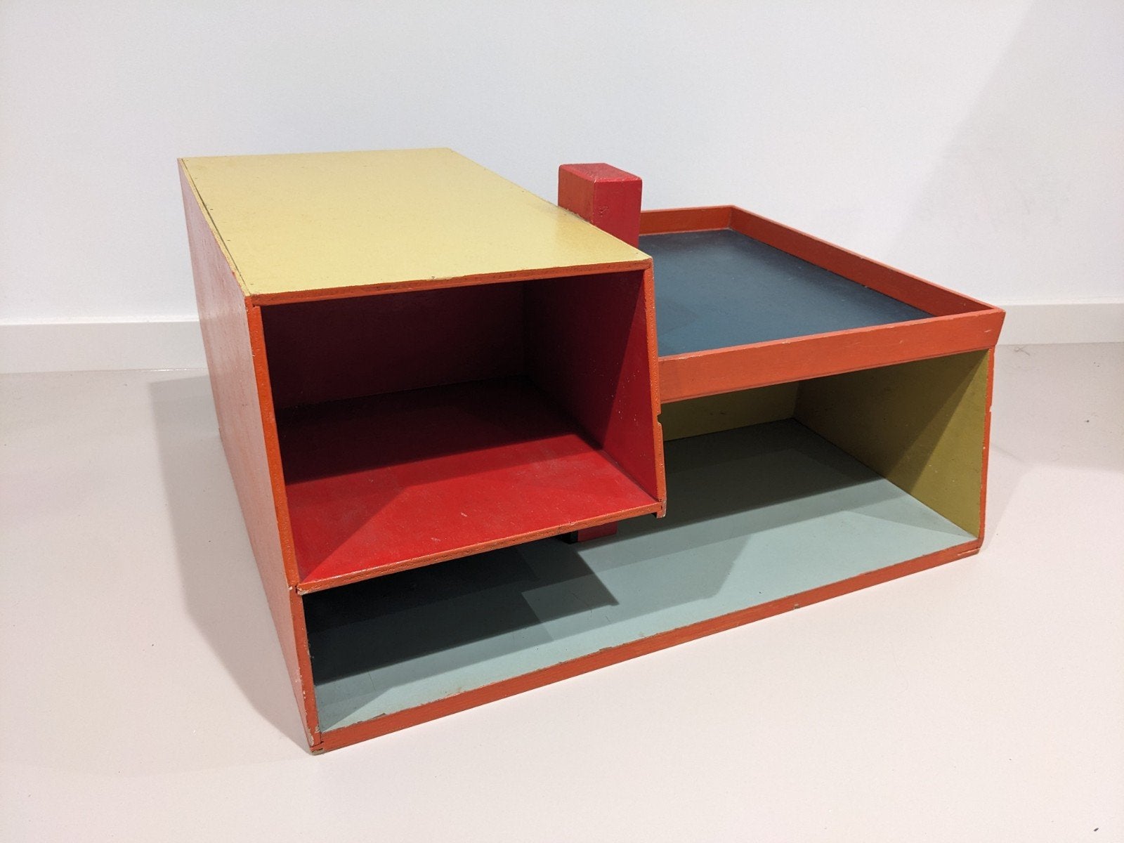 Uniek Retro Vintage Poppenhuis / Garage - Handgemaakt, Ophalen, Gebruikt, Poppenhuis