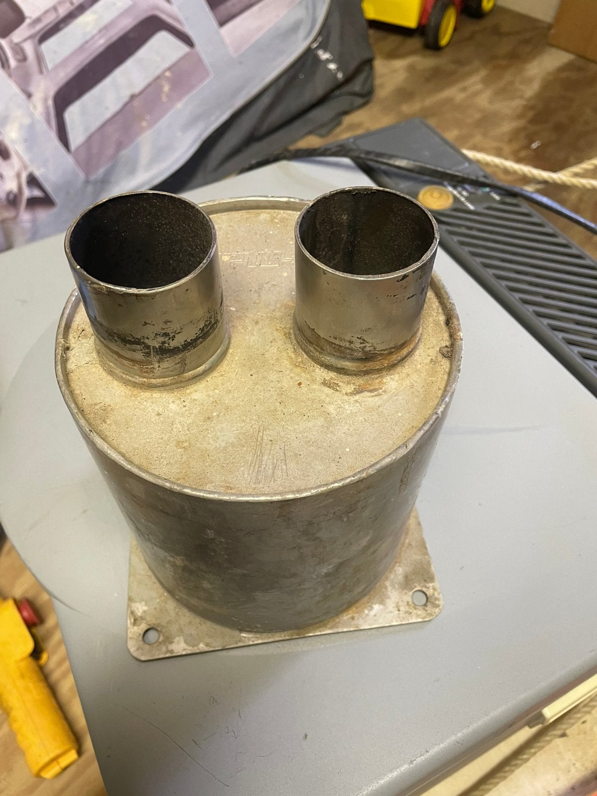 Vetus waterslot.    Slang maat  51 mm voor boot
