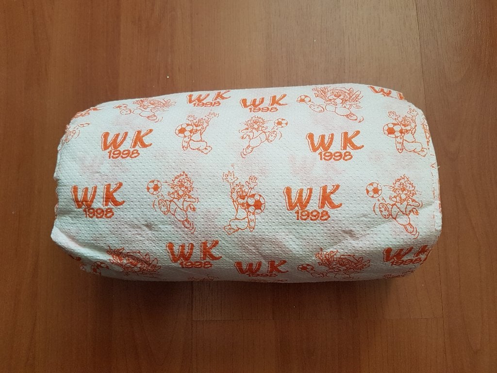Voor de verzamelaar: voetbal oranje WK 1998 keukenrol WK98, Ophalen of Verzenden, Nieuw, Buitenlandse clubs, Overige typen