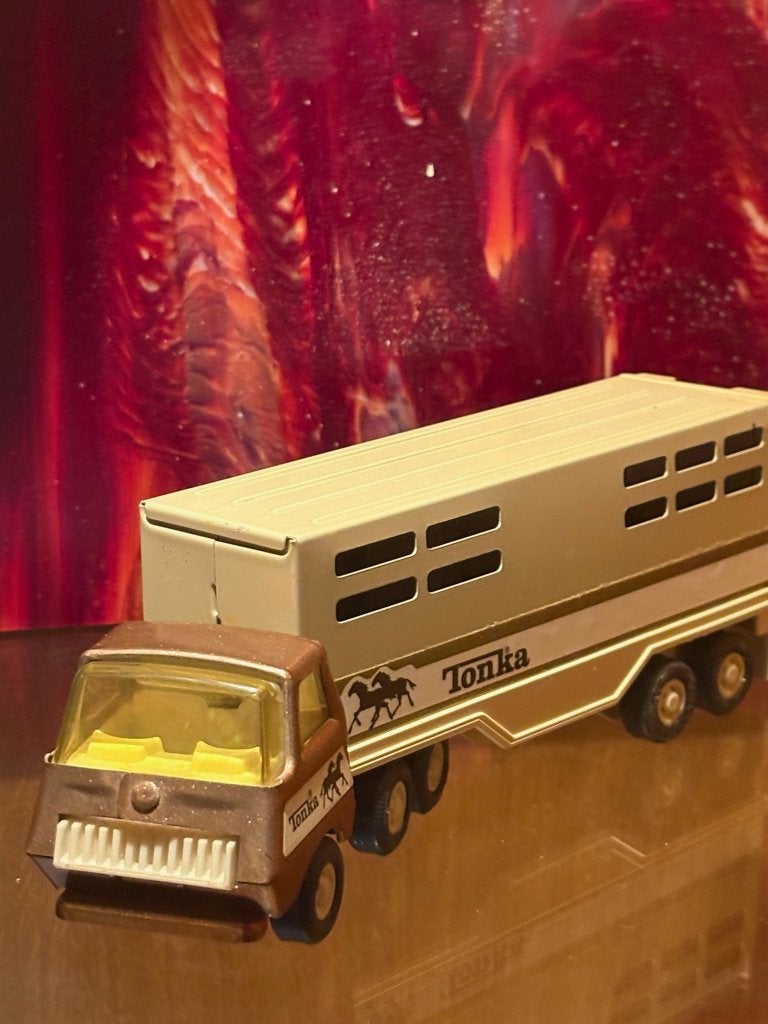 Tonka 811974-A Speelgoed Vrachtwagen met Paardentrailer, Ophalen of Verzenden, Gebruikt