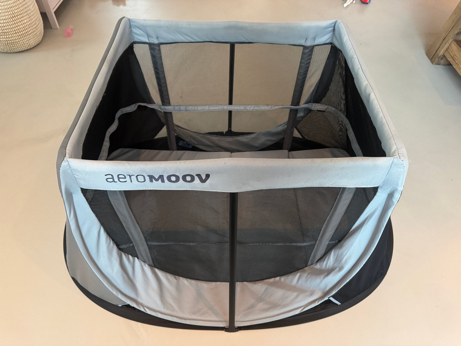 Aeromoov campingbedje compleet met extra verduistering, Ophalen, Zo goed als nieuw, Reisbedje