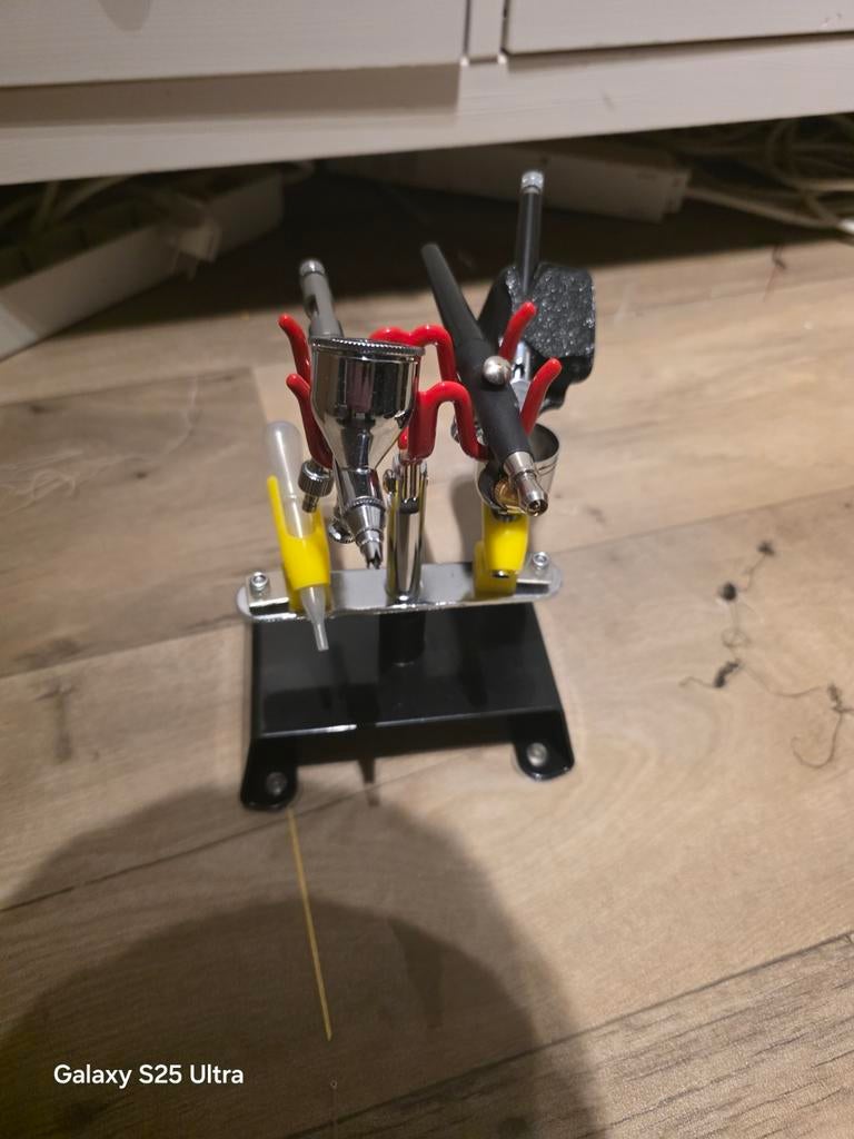 Complete airbrush set met afzuig werkstation hbm, Hobby en Vrije tijd, Ophalen of Verzenden, Nieuw, Airbrush en Toebehoren