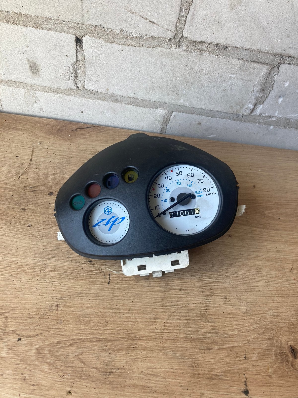 Zip teller 7000KM’s, Ophalen of Verzenden, Zo goed als nieuw, Koplamp, Piaggio