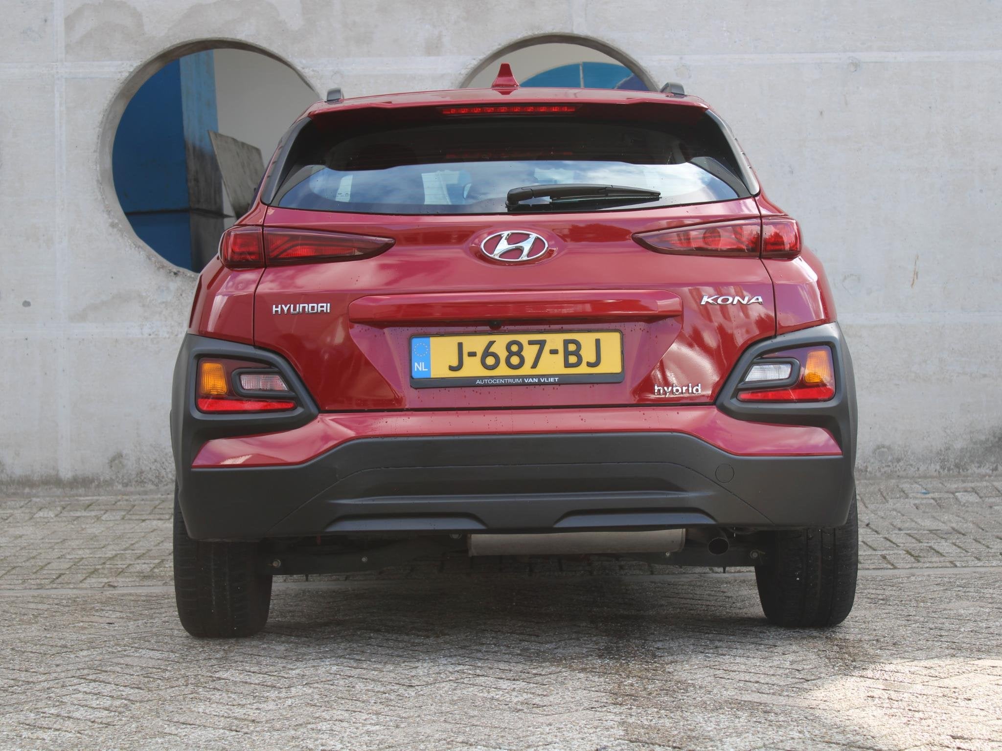 Foto 23 van Hyundai Kona 1.6 GDI HEV Comfort | APPLE CARPLAY | ACHTERUIT