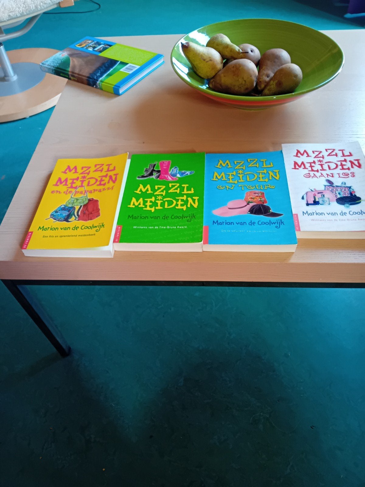 MZZL Meiden Boekenreeks - 4 delen van Marion van de Coolwijk, Ophalen of Verzenden, Zo goed als nieuw, Marion van de Coolwijk