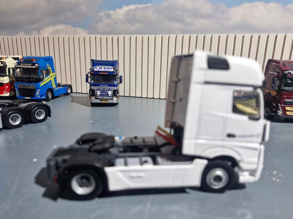 Mercedes actros wsi kuehne +nagel, Ophalen of Verzenden, Zo goed als nieuw, Bus of Vrachtwagen, Wsi