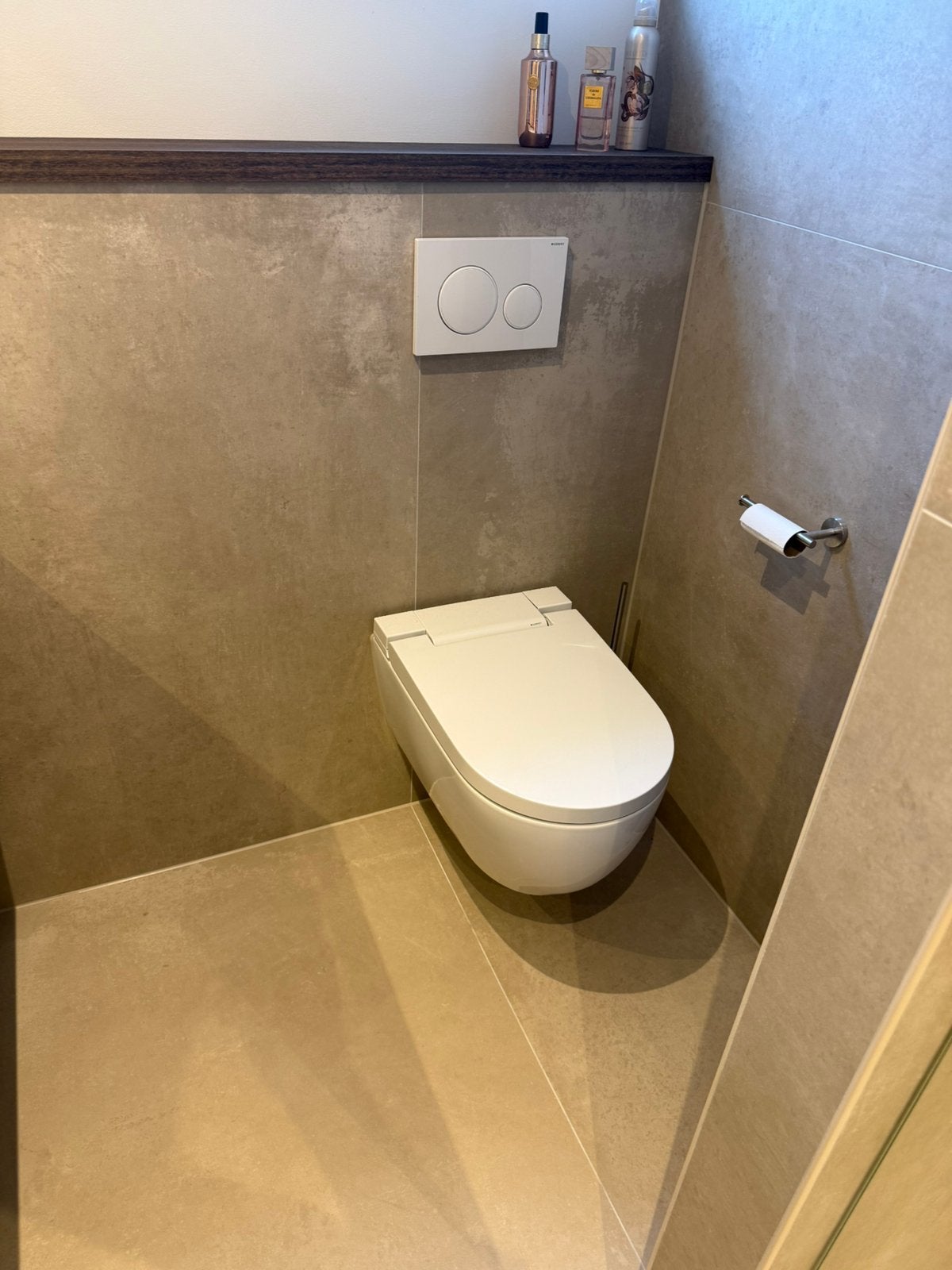 Wand / vloer tegel sanitair 120x120, Doe-het-zelf en Verbouw, Tegels, Ophalen, 60 cm of meer, Nieuw, 5 tot 10 m²