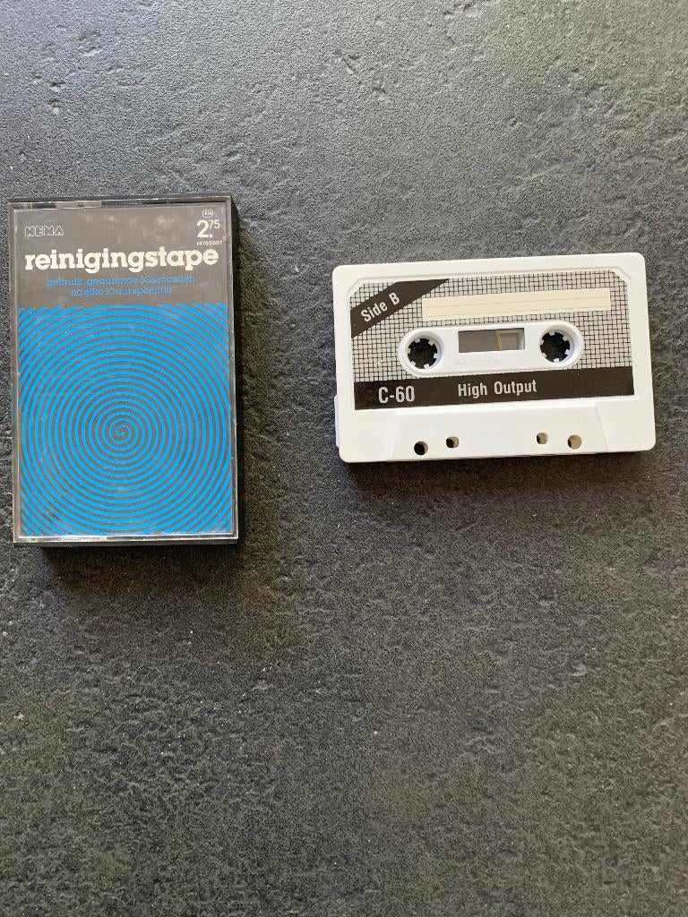 compact cassete en reinigingsbandje, Ophalen of Verzenden, Zo goed als nieuw, Overige genres, 1 bandje