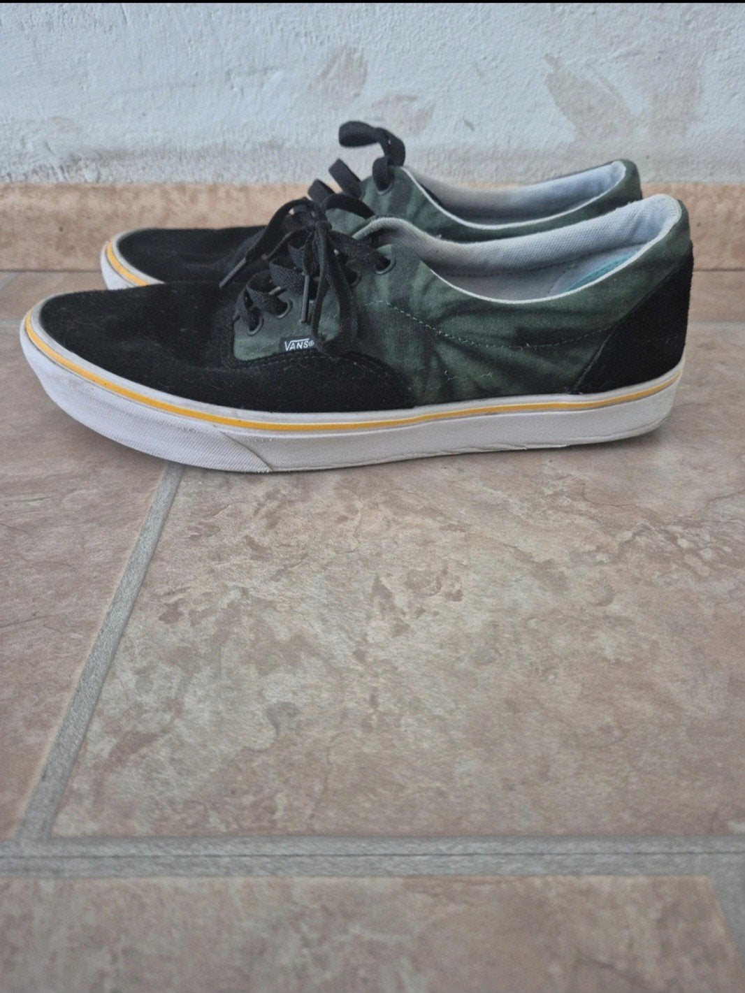 Vans special edition, Zwart, Ophalen of Verzenden, Zo goed als nieuw, Vans