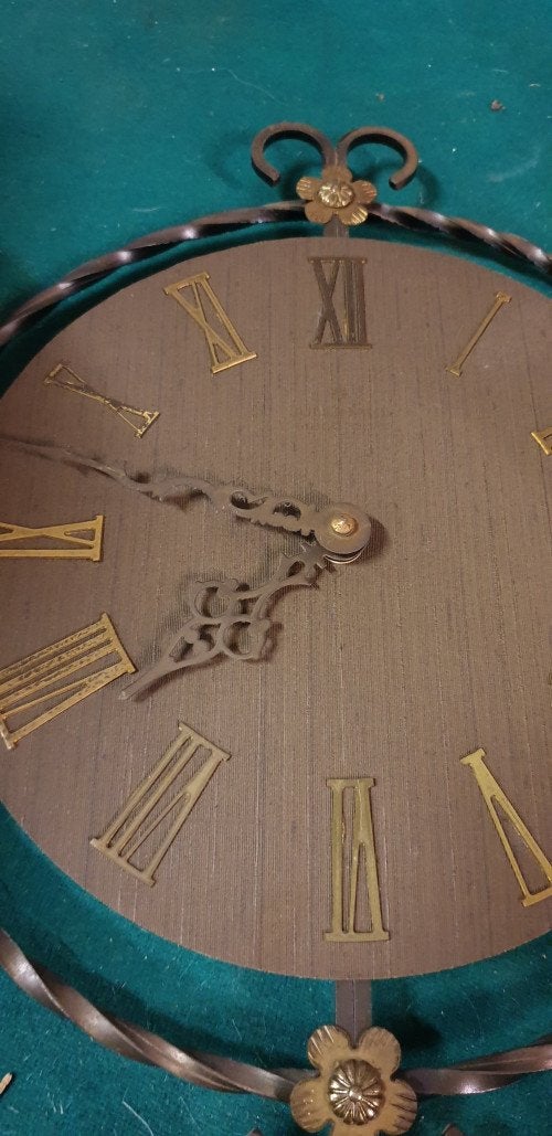 wandklok junghans smeedijzer vintage, Huis en Inrichting, Woonaccessoires | Klokken, Ophalen of Verzenden, 'T Olde Gre-j, Info@toldegrej.nl