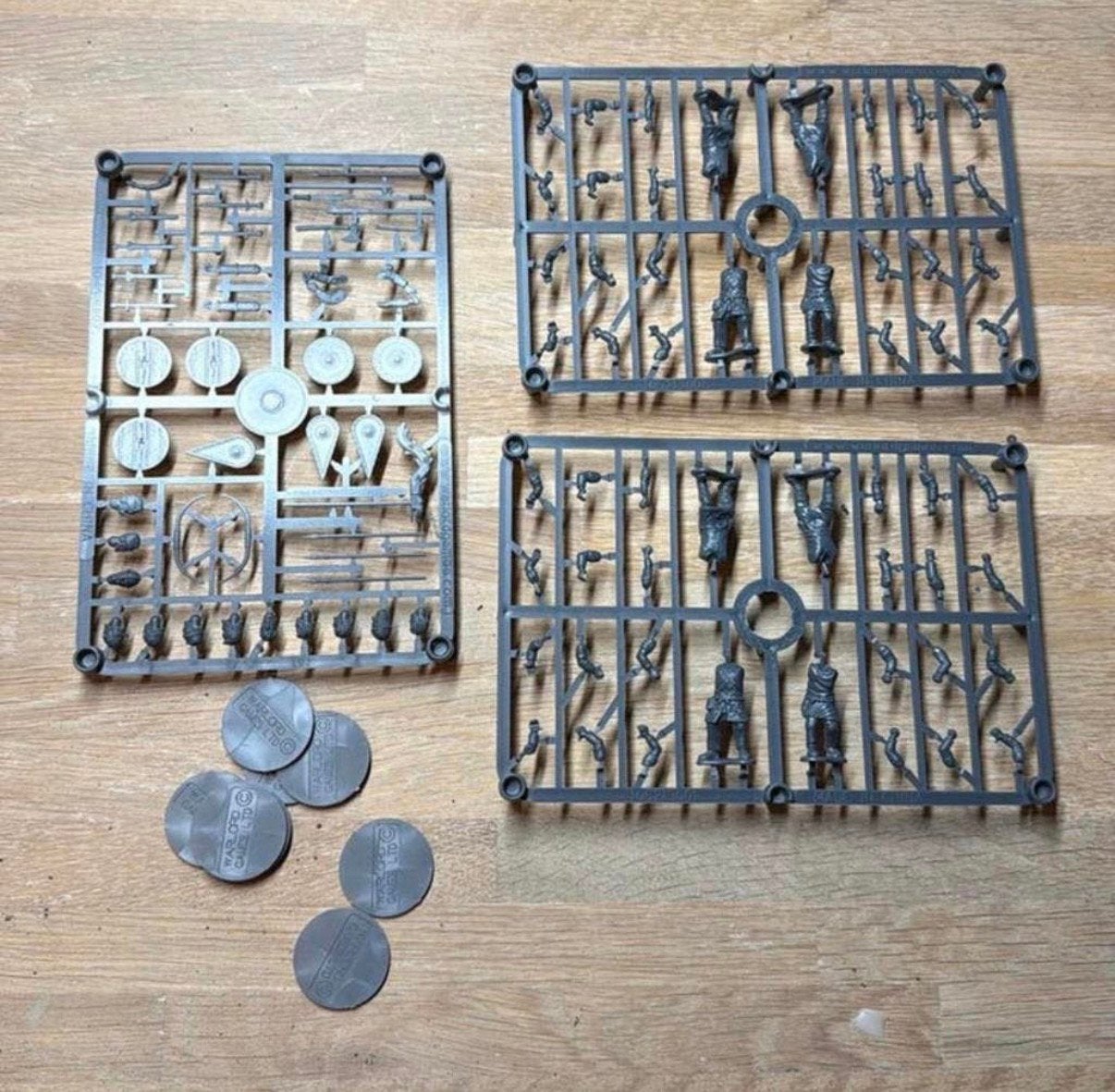 Warlord games - Saxon Fyrd Warriors Frames #4, Ophalen of Verzenden, Zo goed als nieuw, Overige soorten
