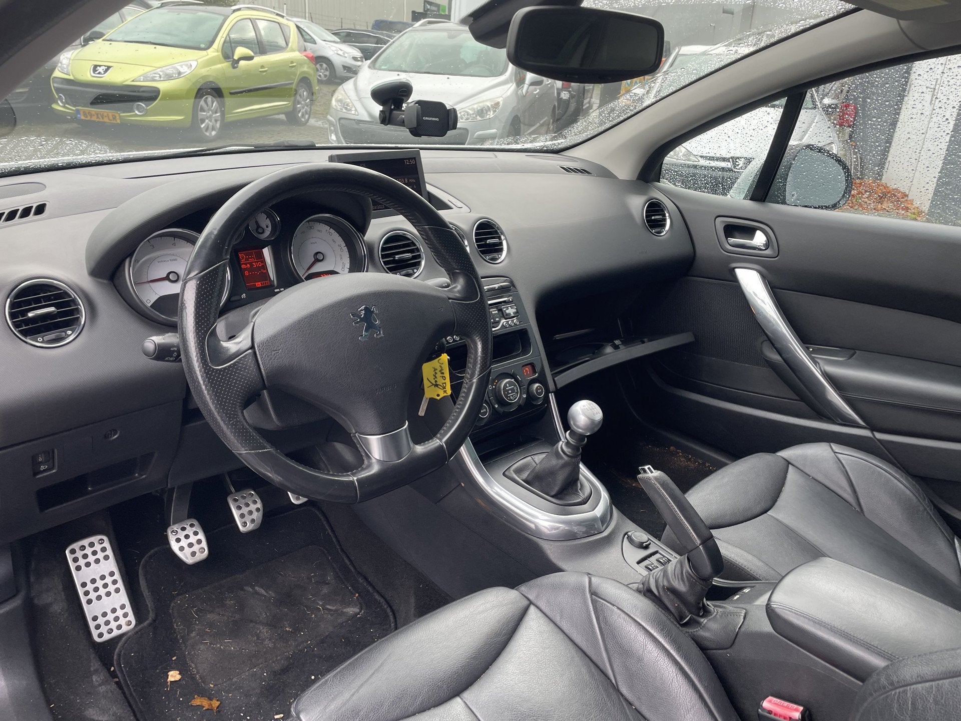 Peugeot 308 CC BWJ 2009 1.6 THP 150 PK Premiere LEDER | NEKV, Auto's, Zwart, 4 cilinders, 4 stoelen, Bedrijf