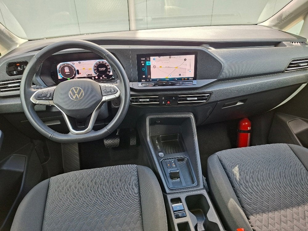 Volkswagen Caddy Maxi 1.5 TSI 115pk DSG AUT. * 7 Persoons *, 1556 kg, Zwart, 4 cilinders, Zwart