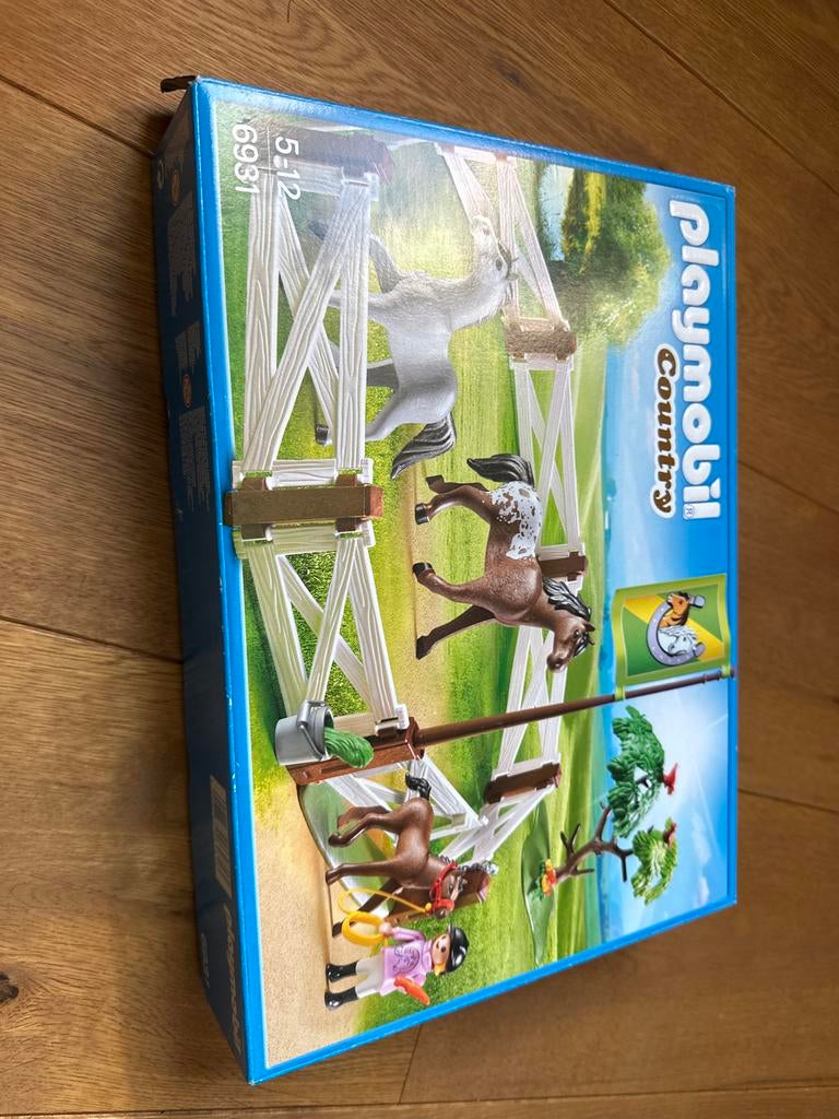 Playmobil Country Paardenbox met paarden en ruiter, Ophalen of Verzenden, Zo goed als nieuw, Complete set