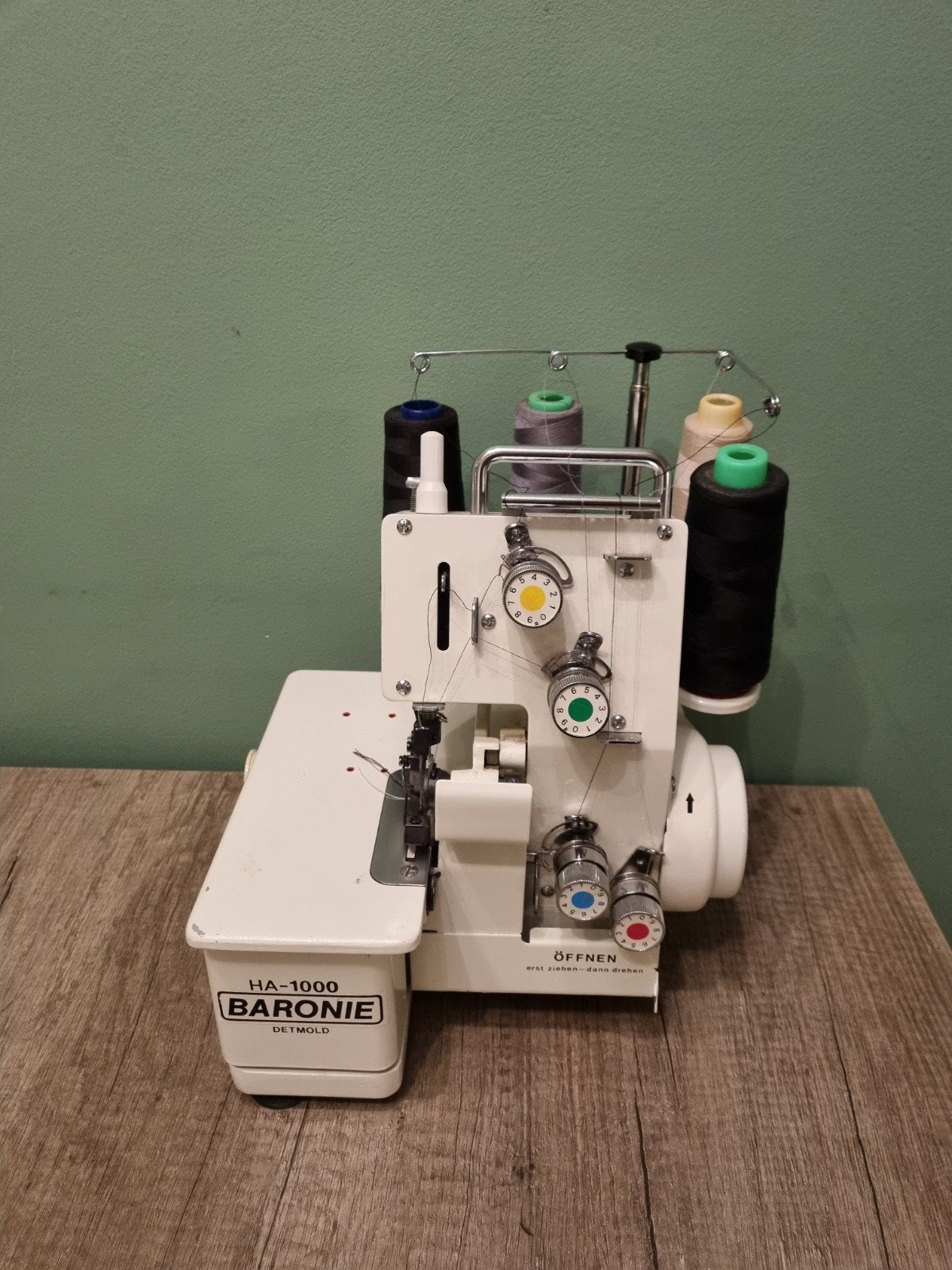 Lockmachine Baronie HA-1000, Ophalen of Verzenden, Gebruikt, Lockmachine, Overige merken
