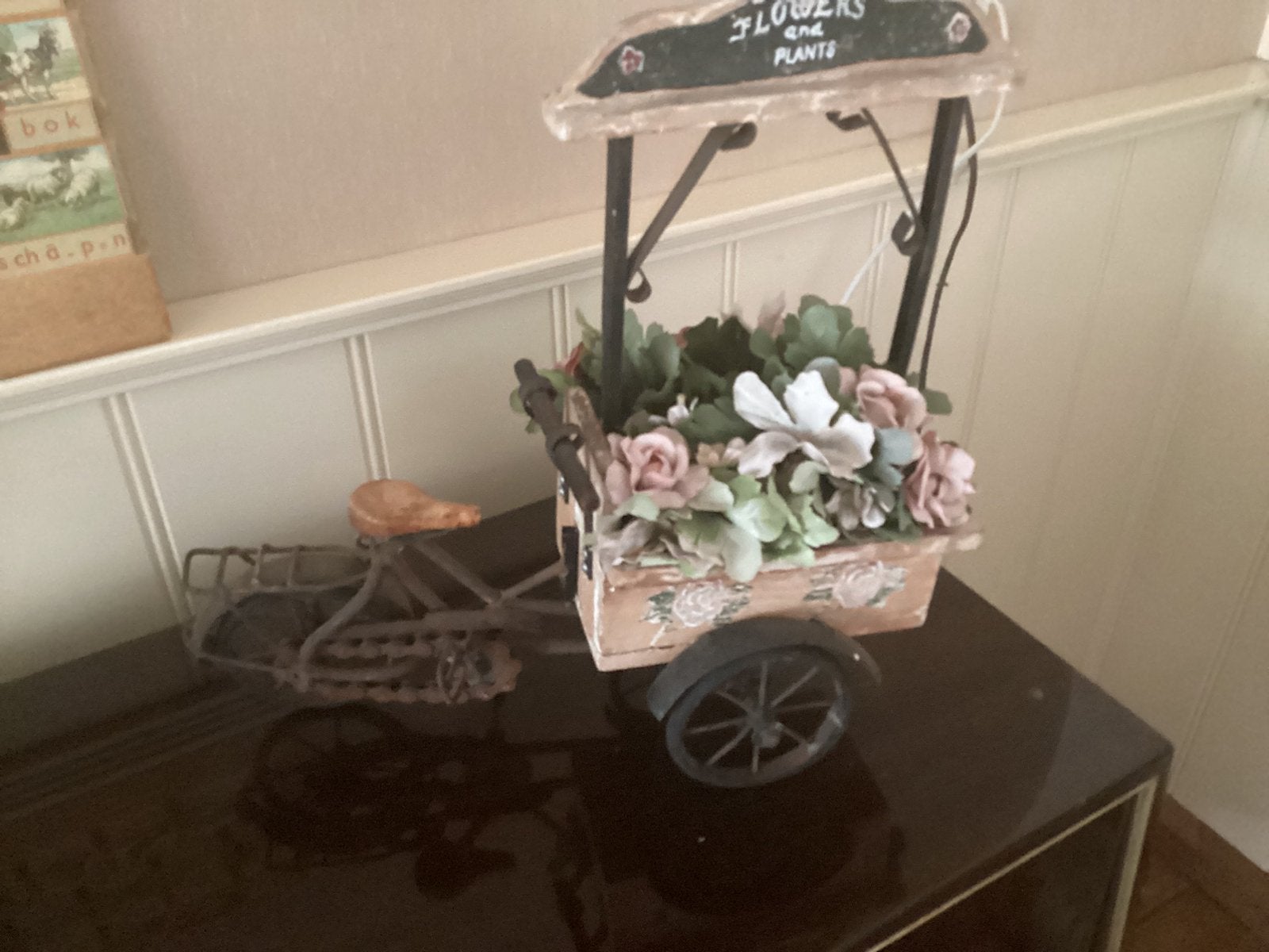 Decoratieve bakfiets, Ophalen