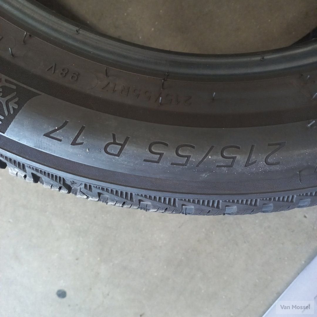 Michelin Alpin 7 215/55/R17 98V, -, -, 17 inch, Ophalen of Verzenden