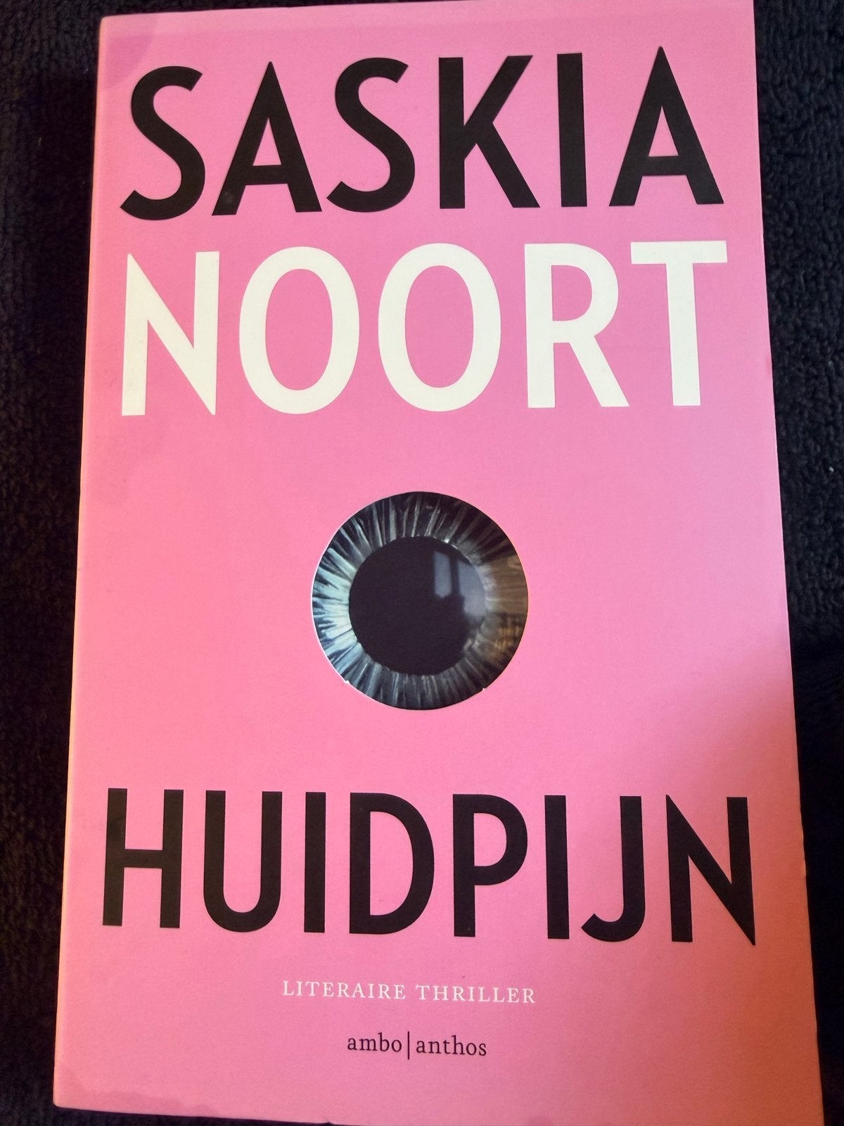 Saskia Noort - Huidpijn (Literair Thriller) - Nieuw, Boeken, Ophalen of Verzenden, Nieuw, Nederland