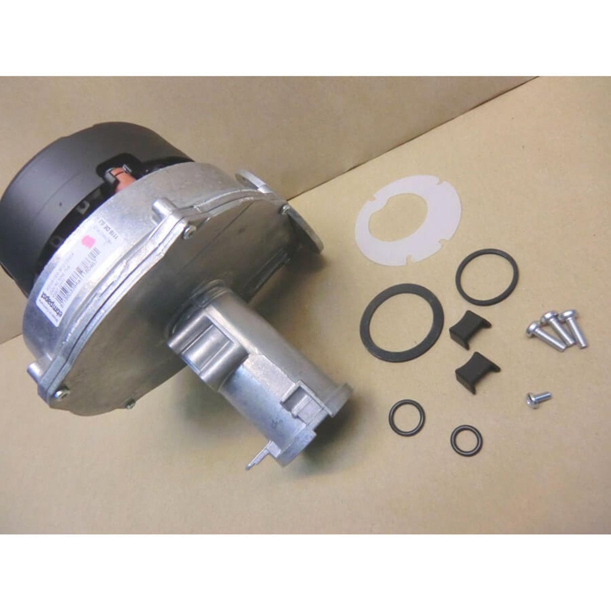 nefit topline ventilator hrc 25/30/45, Ophalen, Nieuw