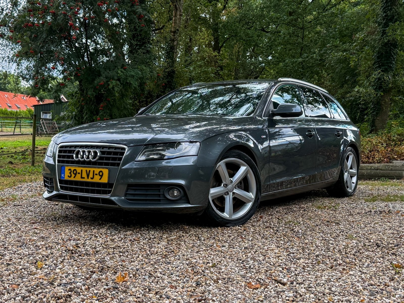 Audi A4 1.8 Tfsi S-Line Avant 2010 - met trekhaak, airco etc, Auto's, Audi, Voorwielaandrijving, Euro 5, Zwart, 4 cilinders